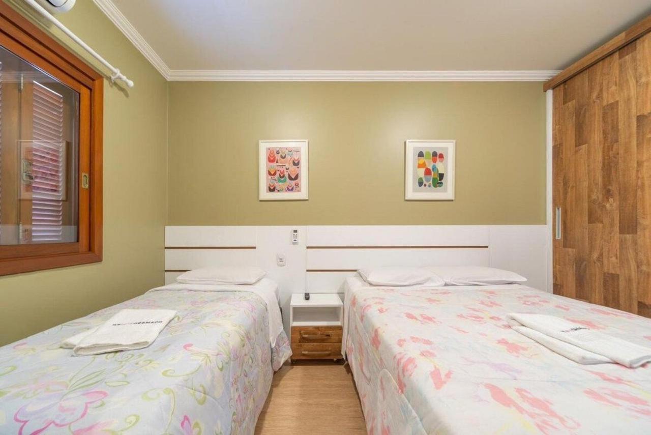 Gramado Solar Real - 2 Apts De 2 Quartos No Mesmo Predio, Cada Um Comporta Ate 7 Pessoas - Ideal Para Grupos - Central - Ideal Para Andar A Pe, Nesta Plataforma Desde Janeiro De 2016, Oferecemos Credibilidade - Seu Pet E Bem-Vindo - Garagem Coberta Exteriör bild