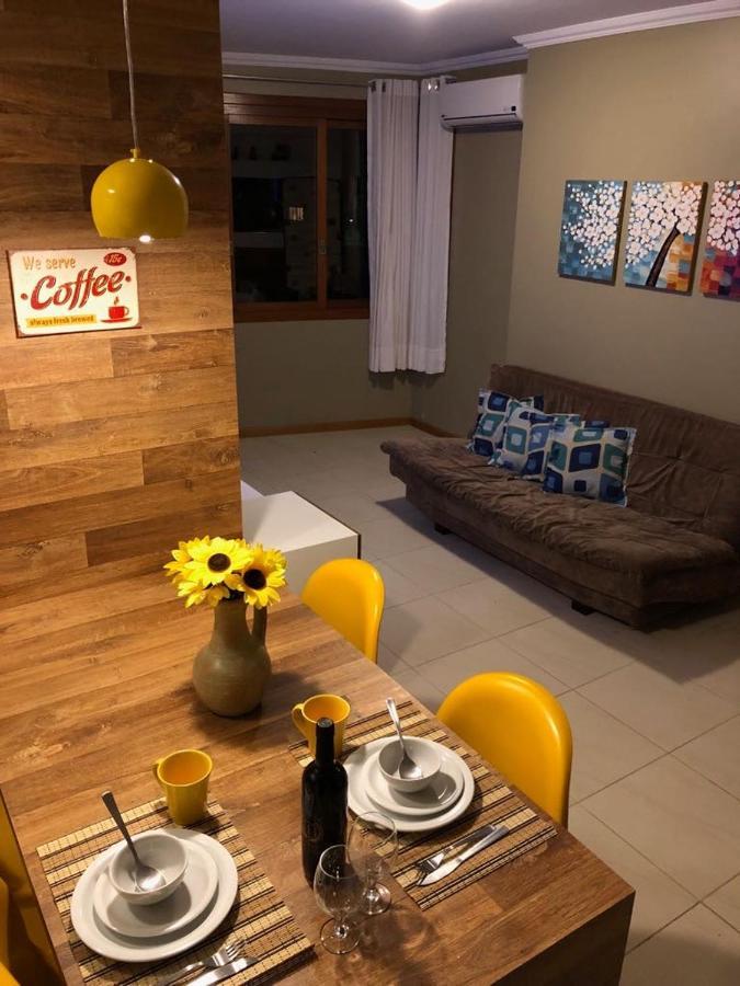 Gramado Solar Real - 2 Apts De 2 Quartos No Mesmo Predio, Cada Um Comporta Ate 7 Pessoas - Ideal Para Grupos - Central - Ideal Para Andar A Pe, Nesta Plataforma Desde Janeiro De 2016, Oferecemos Credibilidade - Seu Pet E Bem-Vindo - Garagem Coberta Exteriör bild